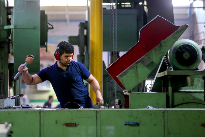 ۷ چالش اصلی تولید در شهریور؛ از نقدینگی تا نیروی کار