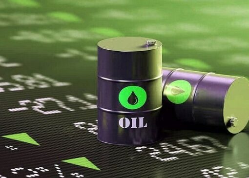 افزایش تولید روزانه ۲۵۰ هزار بشکه‌ای نفت ایران در سپتامبر