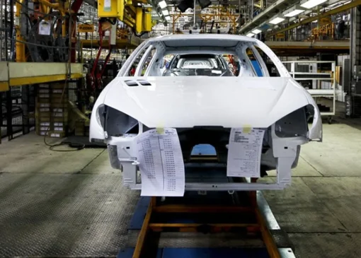 بدهی بیش از ۱۰۰ همتی به قطعه سازان