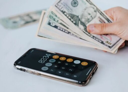 قیمت رسمی دلار امروز سه‌شنبه ۶ آبان ۱۴۰۴