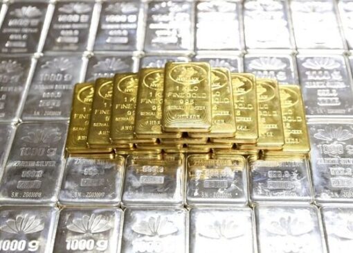 صعود تاریخی طلا به ۴۰۷۲ دلار؛ نقره هم رکورد زد