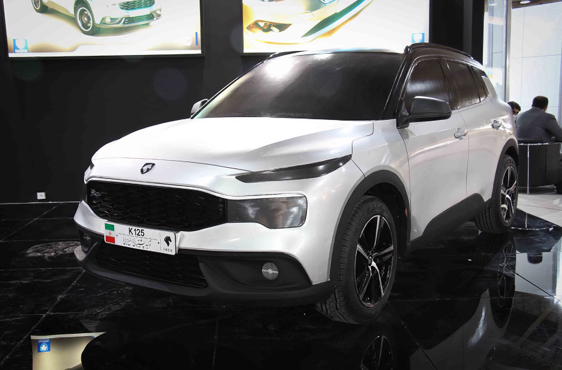 ری‌ را با چه مشخصاتی عرضه می‌شود؟