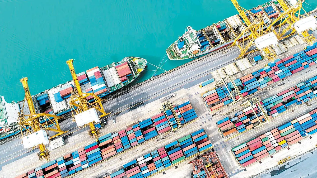 آمادگی بانک مرکزی برای رفع موانع پولی و بانکی صادرات