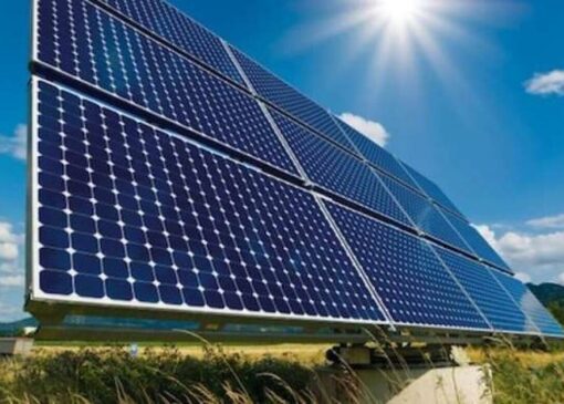 افتتاح ۴۴۵ مگاوات نیروگاه خورشیدی