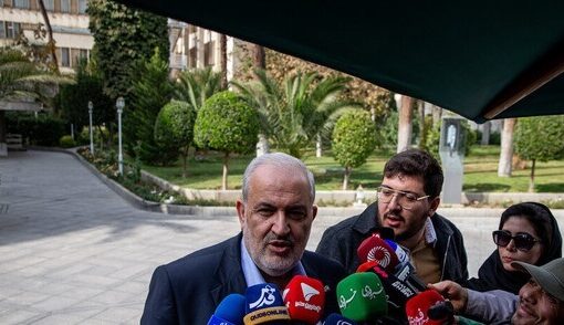 توضیح وزیر نیرو درباره کیفیت پنل‌های خورشیدی