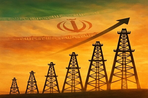 رشد اقتصادی ایران در گروی بشکه‌های نفت