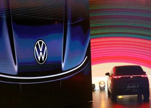 فولکس‌واگن برای رقابت با خودروسازان چینی‌ به میدان آمد