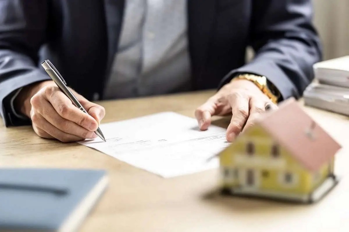 خریدار میتواند قرارداد ملک ناقص را فسخ کند