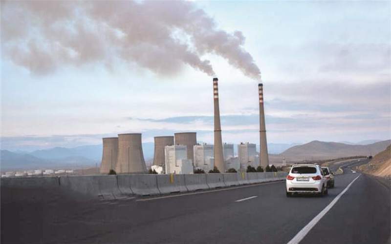 ناوگان فرسوده، کیفیت بد بنزین و مازوتسوزی راه تنفس مردم را بست