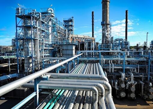 ۲۳ درصد ظرفیت گاز صنعت پتروشیمی خالی است