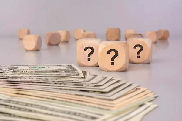 قیمت دلار و یورو رسما بالا رفت