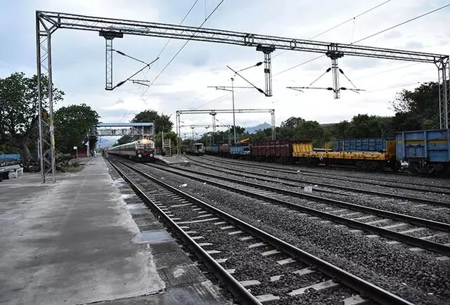 ۱۰۰ کیلومتر از اراضی راه‌آهن رشت - آستارا تملک شد