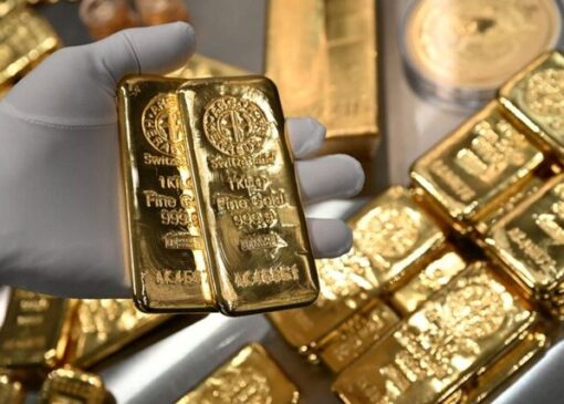 طلای جهانی متوقف شد