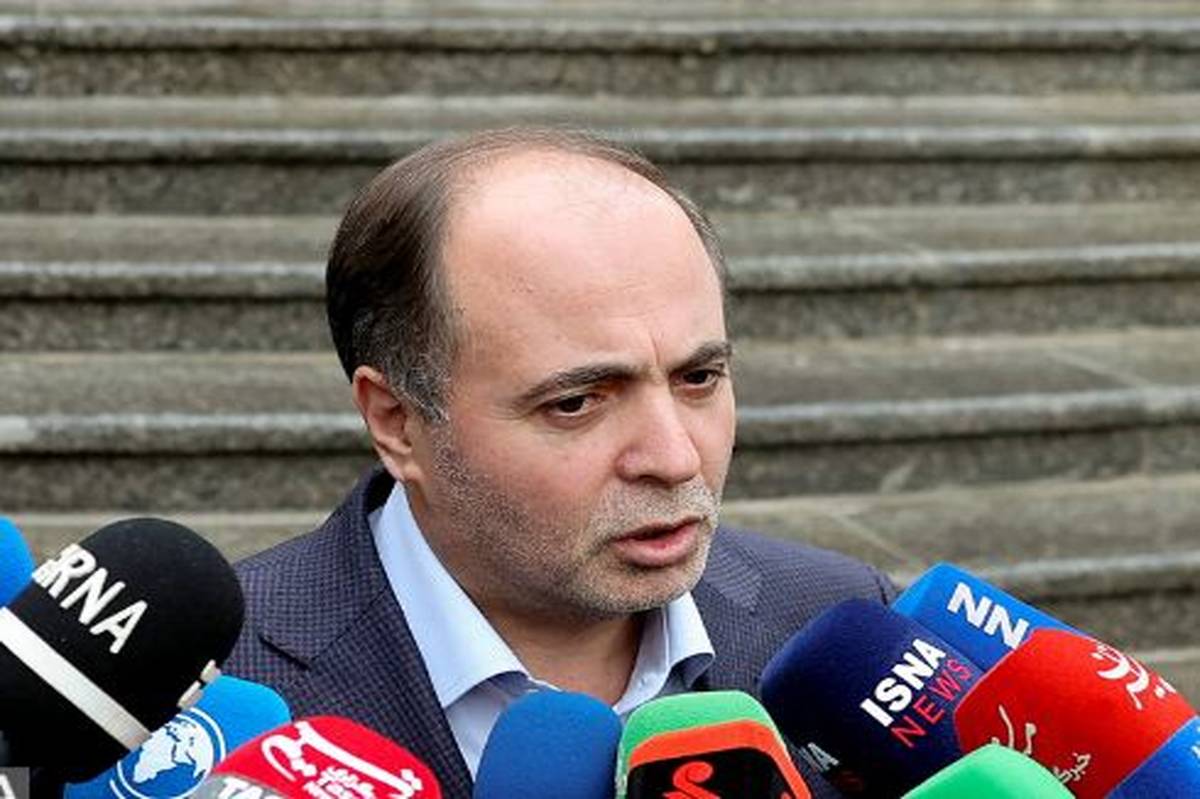 وزیر جهاد کشاورزی: نهاده‌های دامی در حال ترخیص و به زودی توزیع می‌شود