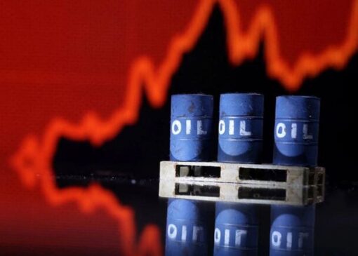 نفت با چشم‌انداز تولید بالاتر ونزوئلا نزولی شد