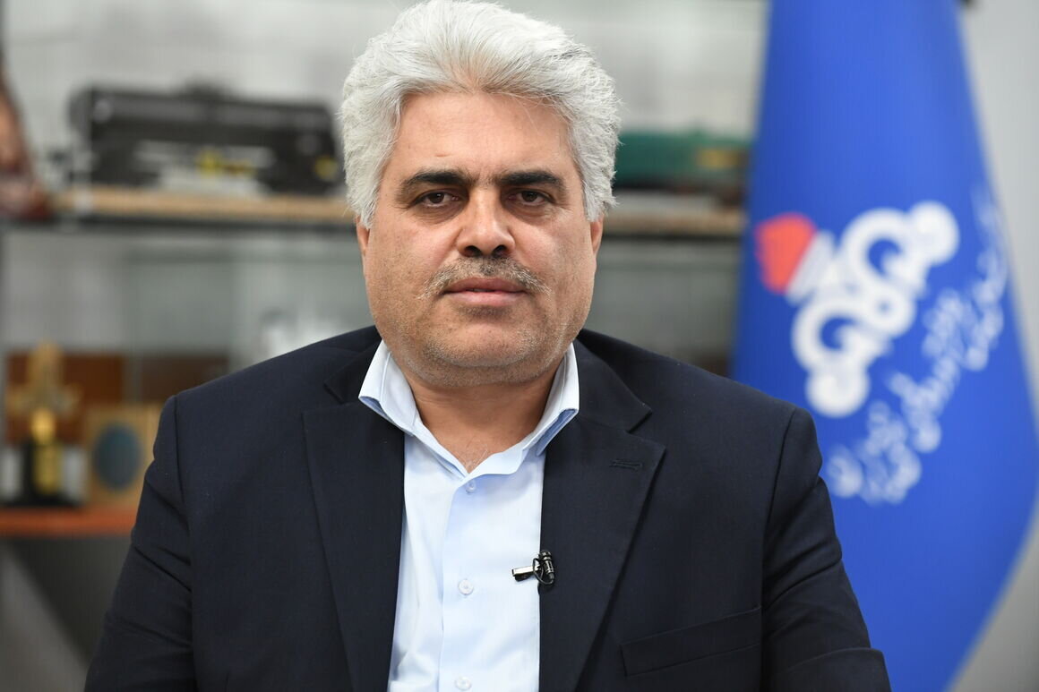 کاهش استفاده از کارت اضطراری به ۲۵ درصد