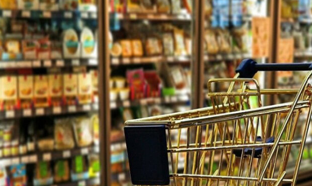 برخورد با احتکار و گرانفروشی