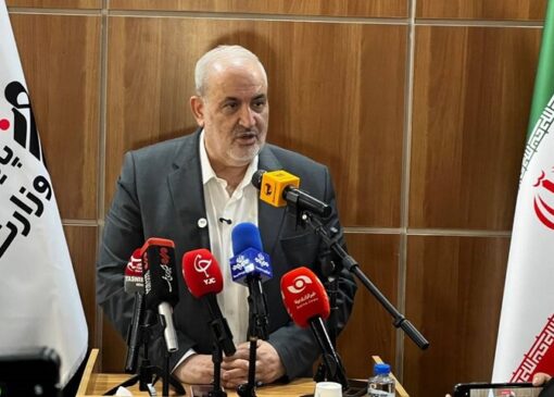 وزیر نیرو: ۳۰۰ دشت کشور با پدیده فرونشست زمین مواجه است