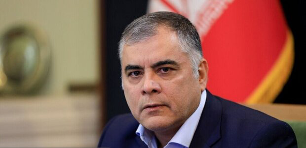 منابع حاصل از کاهش واردات بنزین صرف بهبود معیشت مردم می‌شود