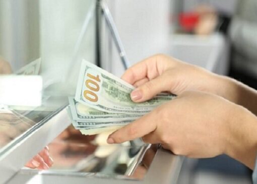 قیمت فروش دلار به ۱۵۳ هزار و ۶۱۶ تومان رسید