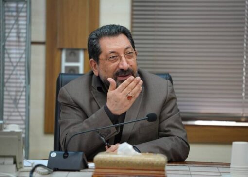 وزیر صمت: تامین آب صنایع از خلیج فارس و دریای عمان دنبال می‌شود